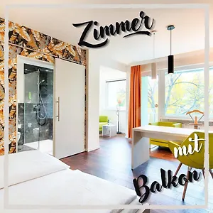https://hotel-carolinenhof.find-berlin-hotels.com